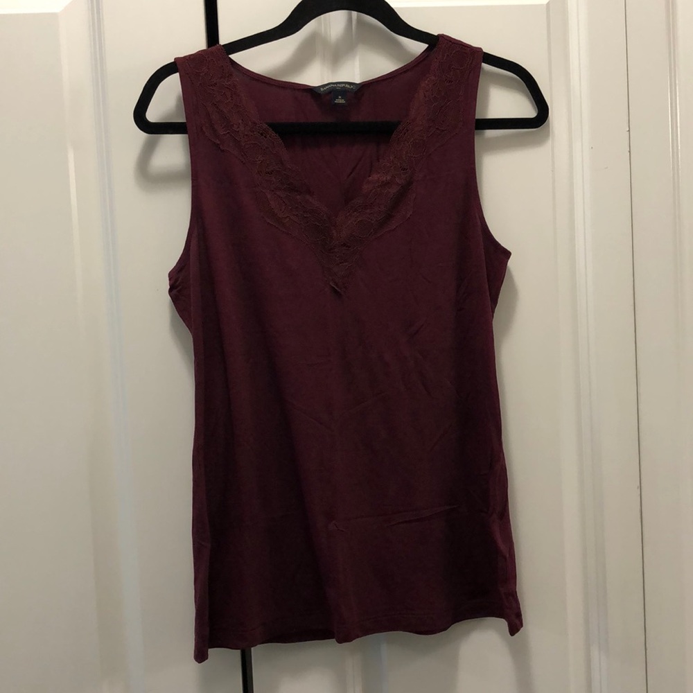 Banana Republic Tank Top/Lace Cami
